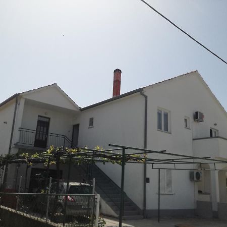 Apartmani Lukacic بيوغْغاد نا موغو المظهر الخارجي الصورة