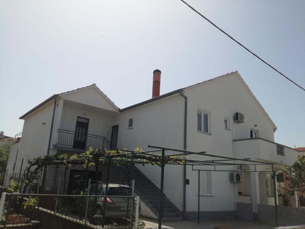 Apartmani Lukacic بيوغْغاد نا موغو المظهر الخارجي الصورة