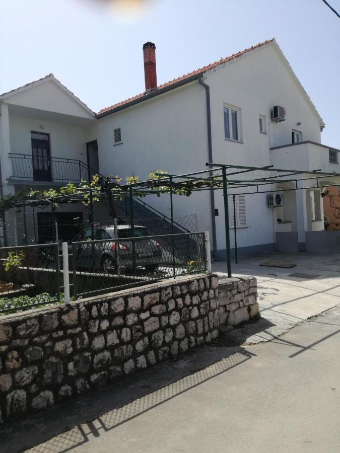 Apartmani Lukacic بيوغْغاد نا موغو المظهر الخارجي الصورة